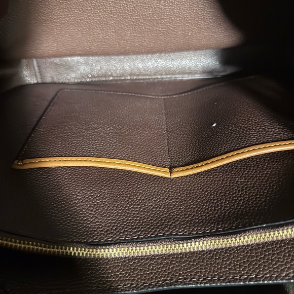 Coach Tyler Carry All - Picture 5 of 12